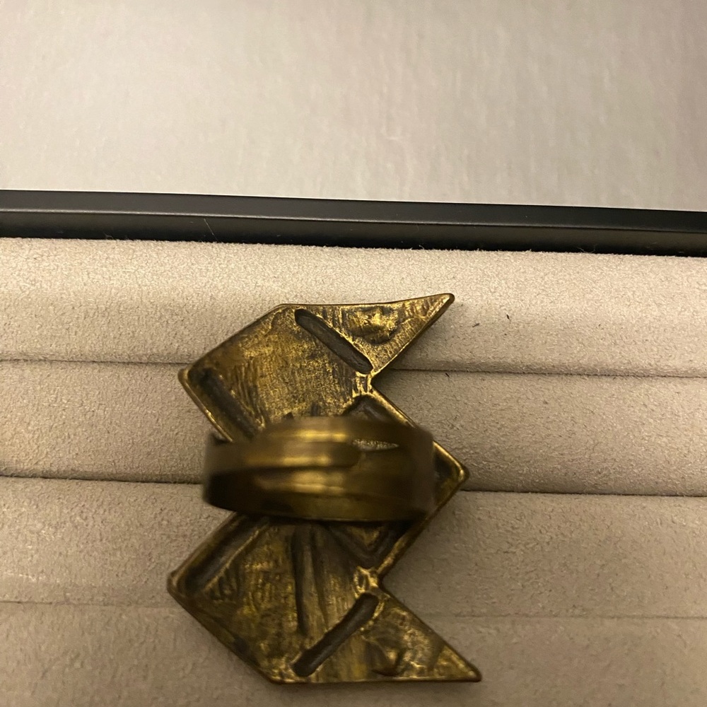 Four Women’s Rings - Picture 11 of 16